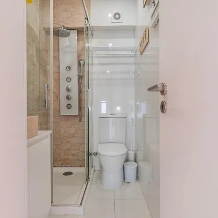 Peaceful Loft - Amazing Terrace & View アパート *