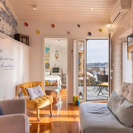 Peaceful Loft - Amazing Terrace & View Apartmán