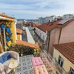 Peaceful Loft - Amazing Terrace & View شقة *